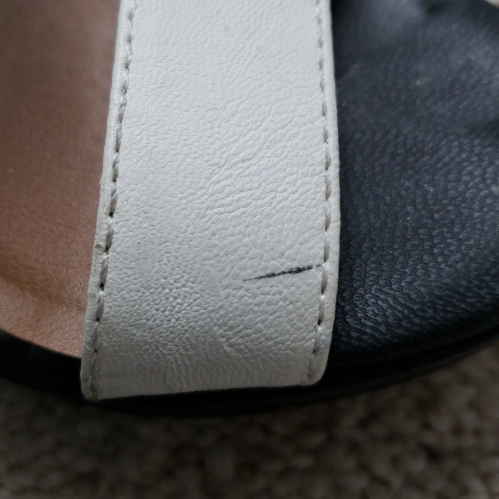 Heels - Picture 3 of 5